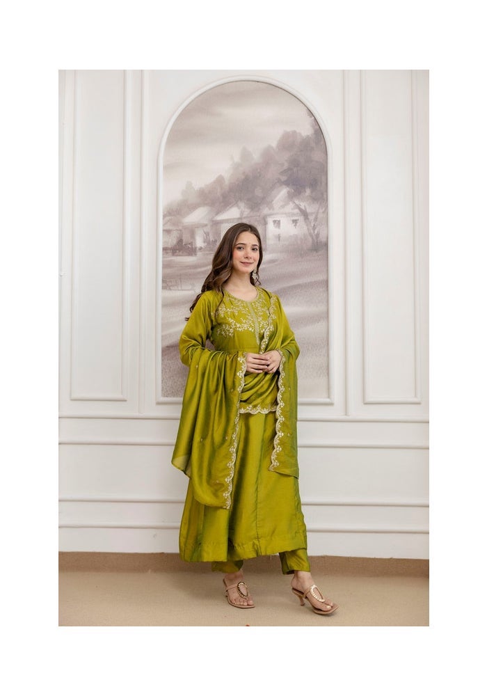 Malishka Export Embroidered Anarkali Kurta Pant Set for Women - Image 3